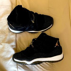 Jordan 11s retro (heiress black stingray)